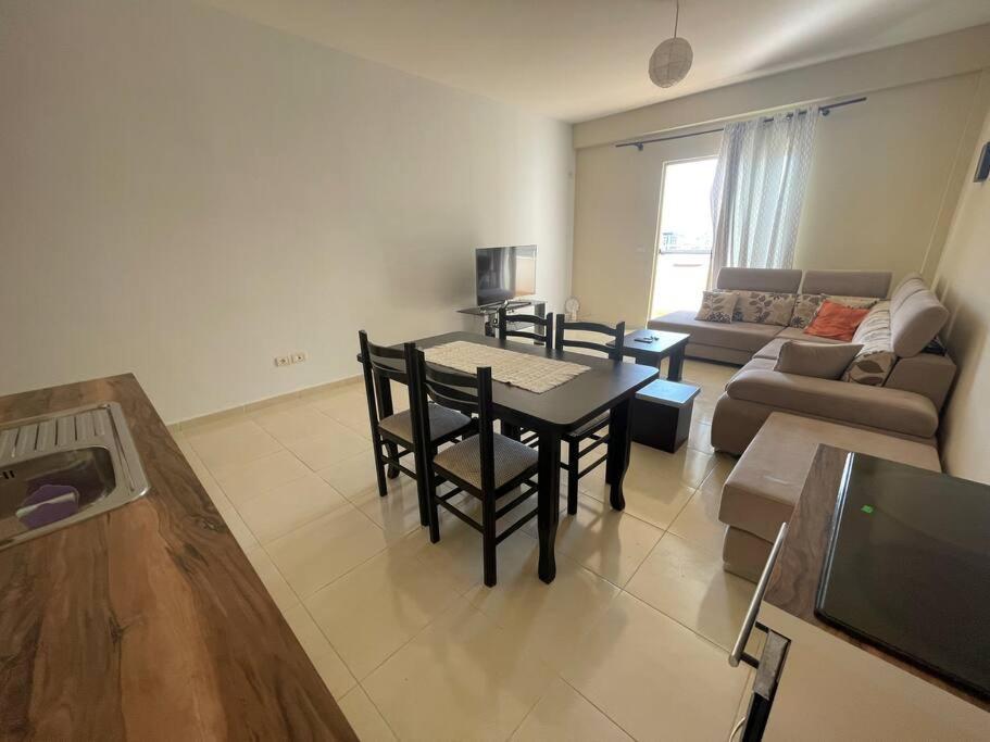 Kea_Apartment_Lushnje Bagian luar foto